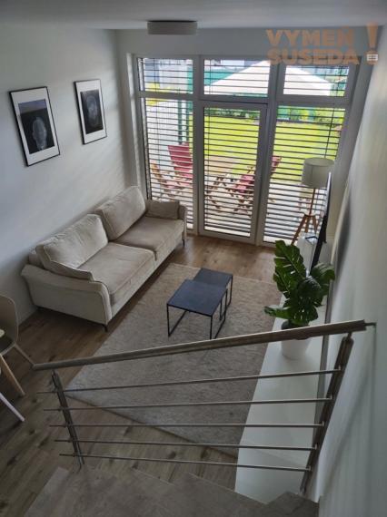 VYMEŇ SUSEDA! – VÝNIMOČNÝ 2 IZB. ZARIADENÝ MEZONET S TERASOU, PROJEKT OPÁL, JAROVCE