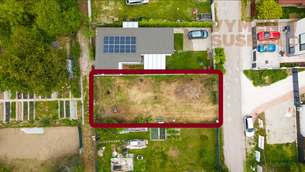 VYMEŇ SUSEDA! - VÝNIMOČNÝ STAVEBNÝ POZEMOK, BOČNÁ ULICA, BRATISLAVA II - TRNÁVKA.