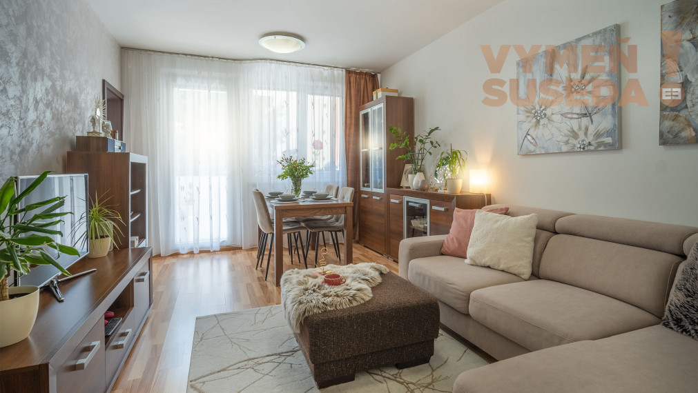 VYMEŇ SUSEDA ! - VÝNIMOČNÝ 3 IZB. ZREKONŠTRUOVANÝ BYT s LOGGIOU, VYHĽADÁVANÁ LOKALITA PETRŽALKA, UL. ALŽBETY GWERKOVEJ, BA V.