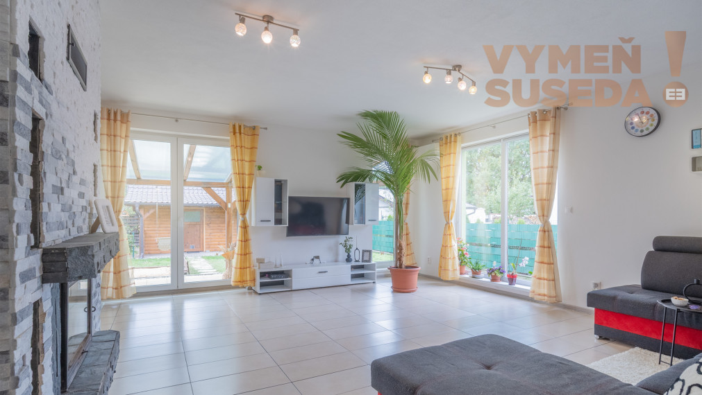 VYMEŇ SUSEDA! – 4 IZB. RODINNÝ DOM S VEĽKÝM ZÁHRADNÝM DOMČEKOM V OBĽÚBENEJ REKREAČNEJ OBLASTI, PLAVECKÝ ŠTVRTOK - VAMPÍL