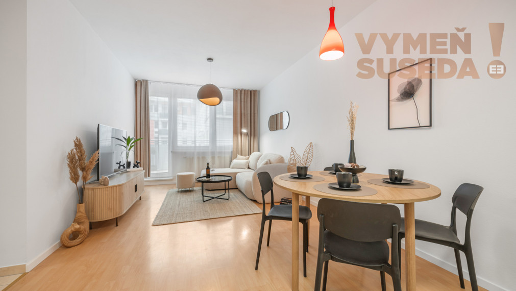 VYMEŇ SUSEDA! - PONÚKAME NA PRENÁJOM KOMPLETNE ZARIADENÝ 2 IZB. BYT S BALKÓNOM VO VYHĽADÁVANEJ LOKALITE KARLOVÁ VES