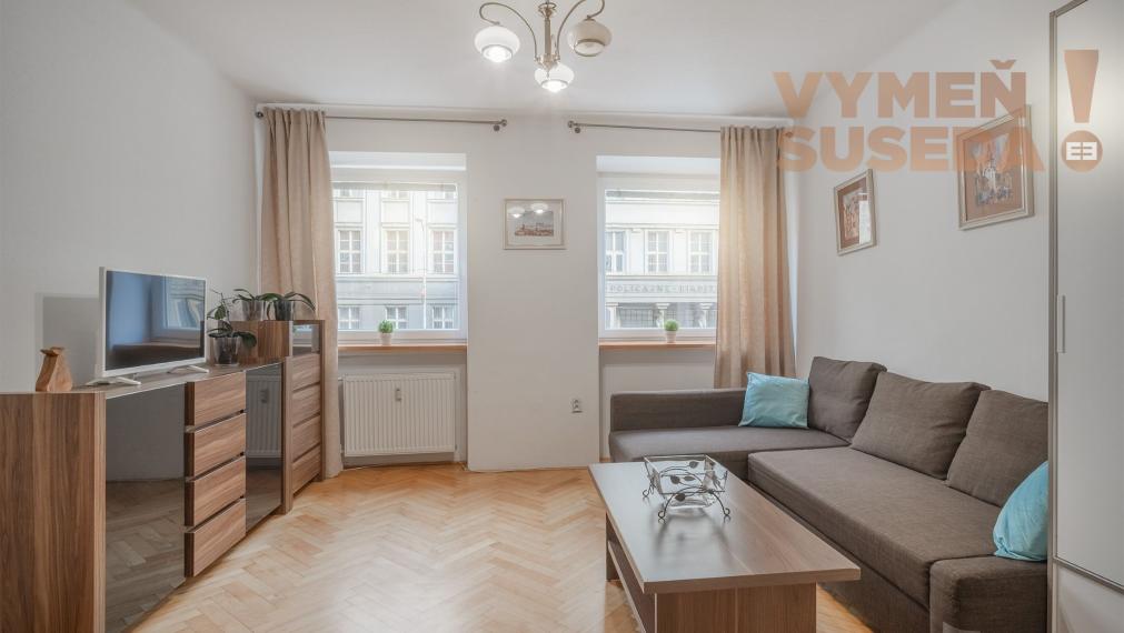 VYMEŇ SUSEDA! – NA PREDAJ VÝNIMOČNÝ 2 IZBOVÝ BYT V SRDCI BRATISLAVY – M.Č. STARÉ MESTO /ŠPITÁLSKA ULICA