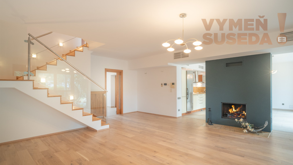 VYMEŇ SUSEDA! – PONÚKAME NA PREDAJ VÝNIMOČNÝ 5 IZBOVÝ RODINNÝ DOM, STUPAVA.