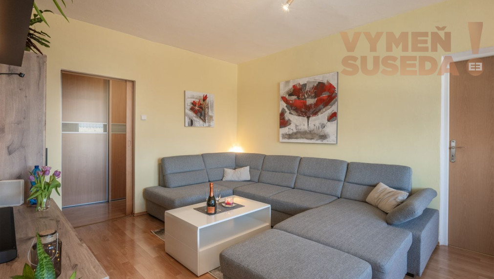 VYMEŇ SUSEDA! -  VÝNIMOČNÝ 3 IZB. BYT S PRIESTRANOU LOGGIOU, VYHĽADÁVANÁ LOKALITA, BA IV, PÚPAVOVA ul., KARLOVÁ VES.
