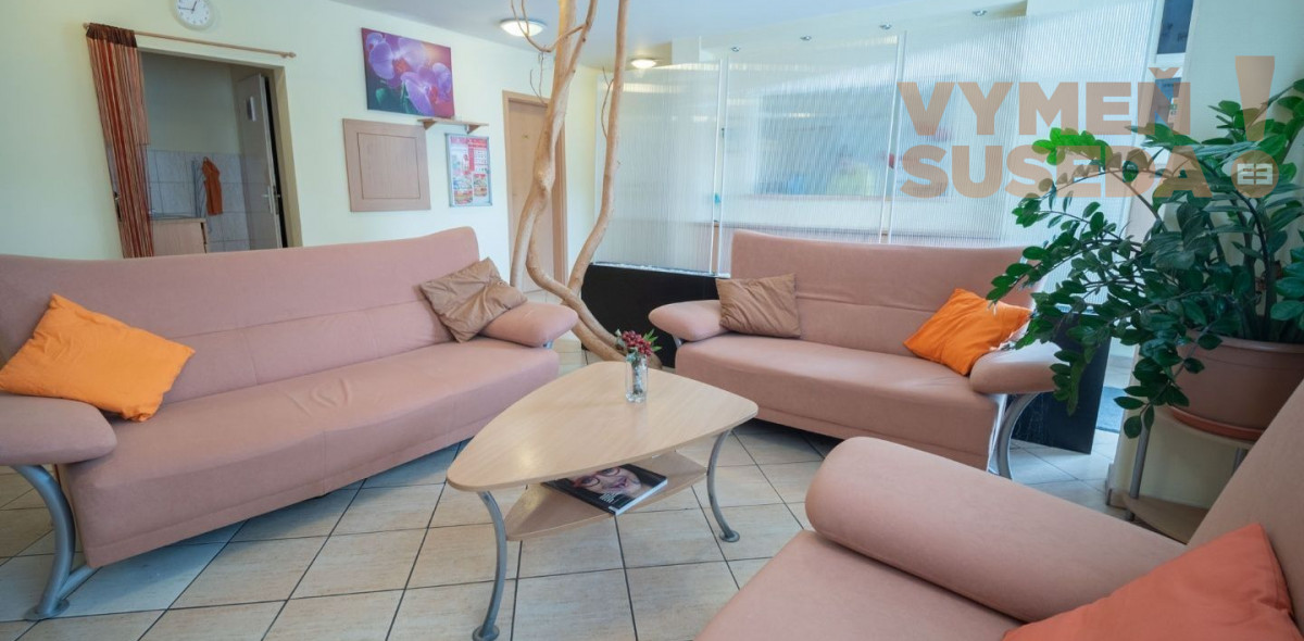 VYMEŇ SUSEDA!  - Komerčná budova na predaj ulica Zátišie v blízkosti Kuchajdy a nákupného centra BA III.