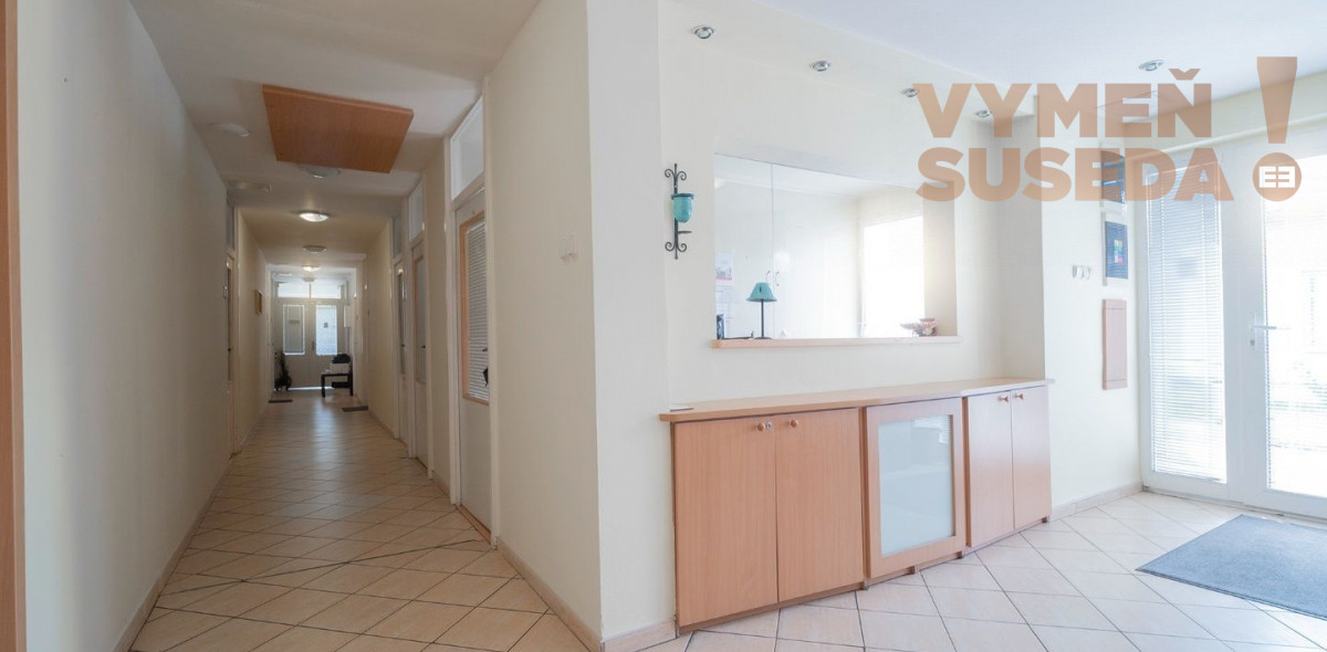 VYMEŇ SUSEDA!  - Komerčná budova na predaj ulica Zátišie v blízkosti Kuchajdy a nákupného centra BA III.