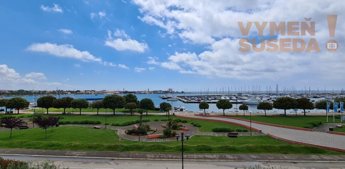 ESTATE INVEST - Na predaj apartmánová vila pri mori - prístav, Chorvátsko – Umag