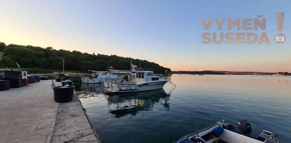 ESTATE INVEST - Výnimočný pozemok priamo v zálive, Premantura