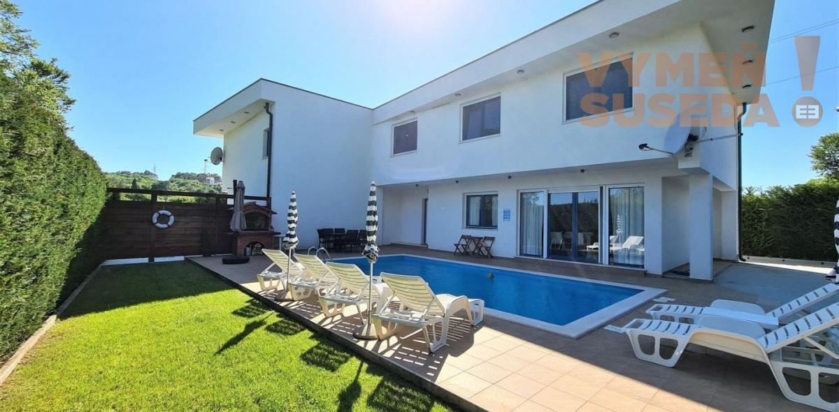 ESTATE INVEST - Krásna vila s bazénom, Chorvátsko Rovinj