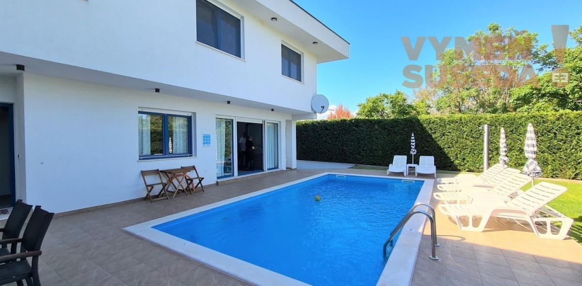 ESTATE INVEST - Krásna vila s bazénom, Chorvátsko Rovinj