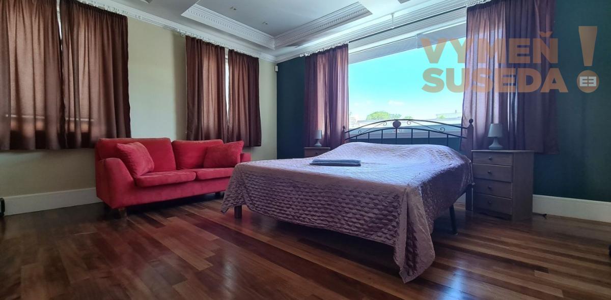 ESTATE INVEST - Na predaj rodinná vila s krásnym pozemkom, Chorvátsko - oblasť Medulin