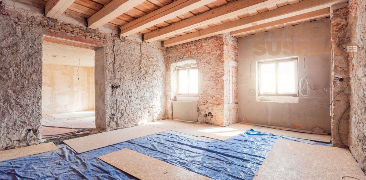 PREDANÉ!  – NA PREDAJ výmerou veľkorysá nehnuteľnosť v historickom centre obce Svätý Jur.