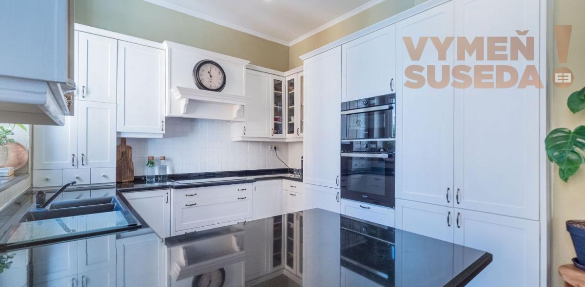 PREDANÉ - VÝNIMOČNÝ STAROMESTSKÝ 4 IZB. BYT s balkónom, Palisády, ul. Mateja Bela, BA I