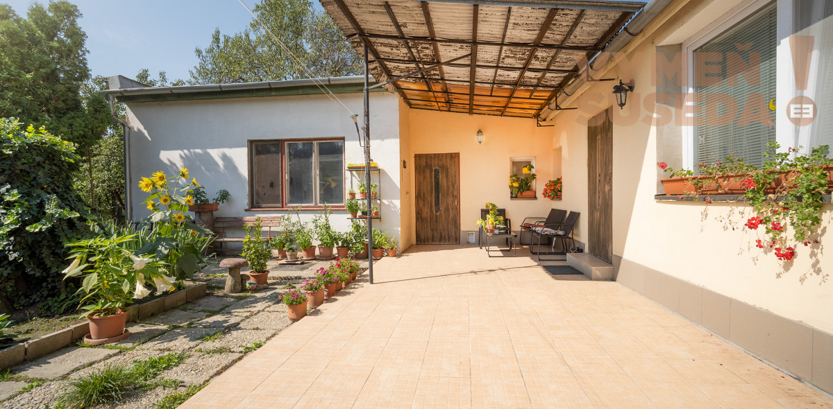 VYMEŇ SUSEDA! - VÝNIMOČNÝ 4 IZB. RODINNÝ DOM s pozemkom 662 m2, BA II.