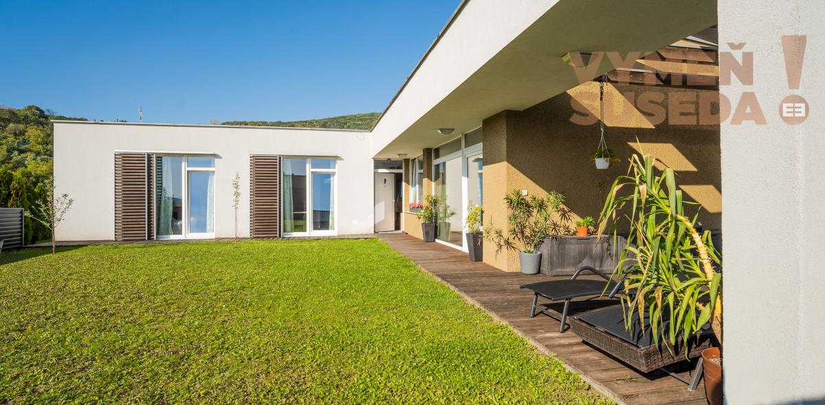 Výnimočný 4,5 izbový moderný rodinný dom, Zelené terasy - Devín