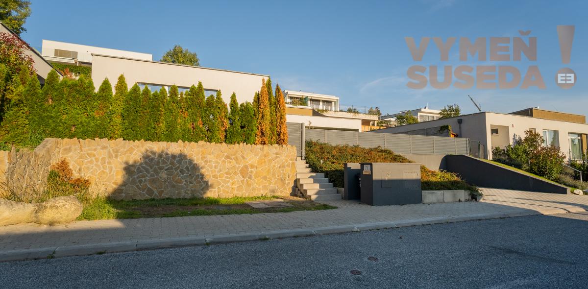 Výnimočný 4,5 izbový moderný rodinný dom, Zelené terasy - Devín