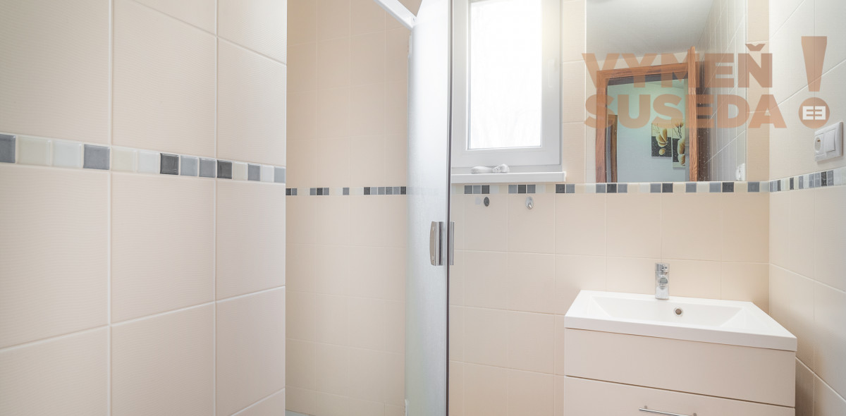 PREDANÉ - VÝNIMOČNÝ 5 IZB. RODINNÝ DOM V TICHEJ LOKALITE, STUPAVA