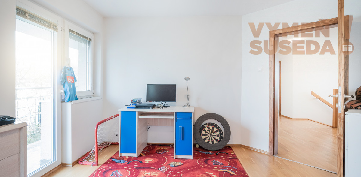 PREDANÉ - VÝNIMOČNÝ 5 IZB. RODINNÝ DOM V TICHEJ LOKALITE, STUPAVA