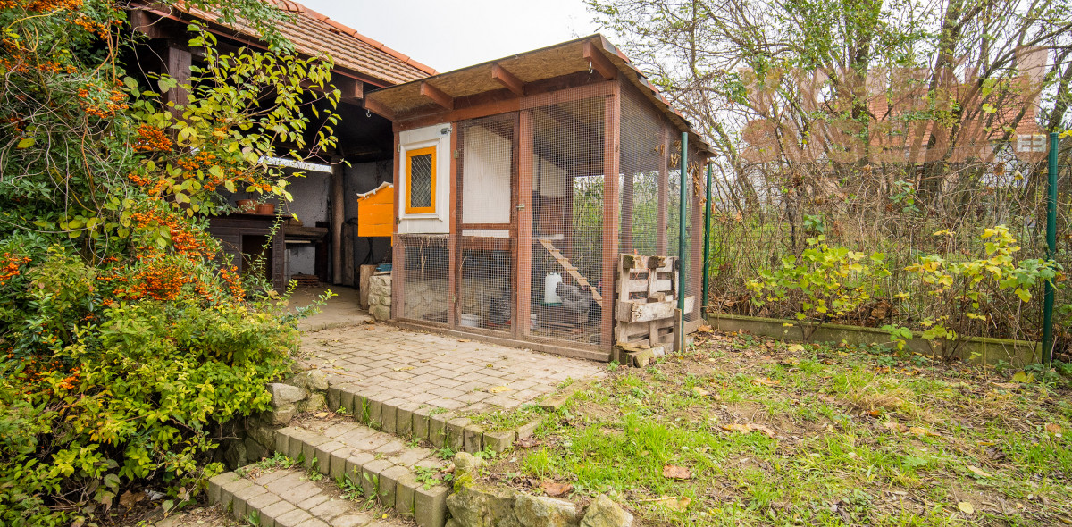 PREDANÉ - VÝNIMOČNÝ 5 IZB. RODINNÝ DOM V TICHEJ LOKALITE, STUPAVA