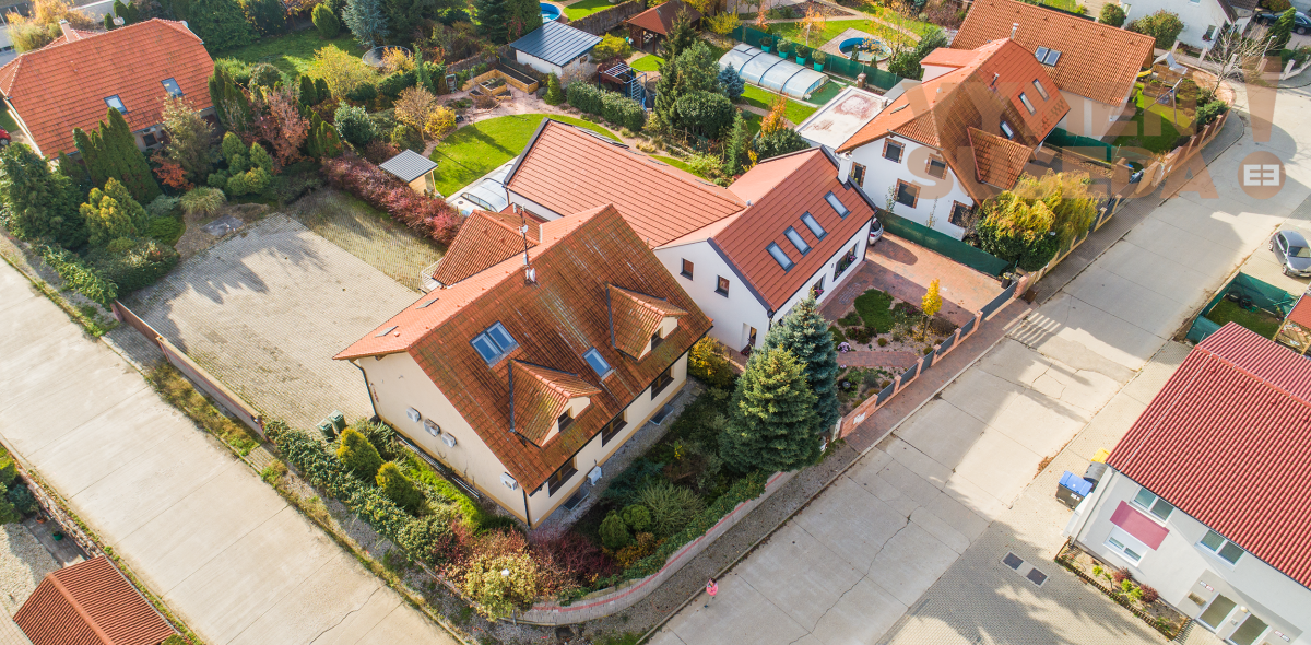 VYMEŇ SUSEDA! – Výnimočný 5 izb. Rodinný Dom, v pokojnej lokalite Viničné.