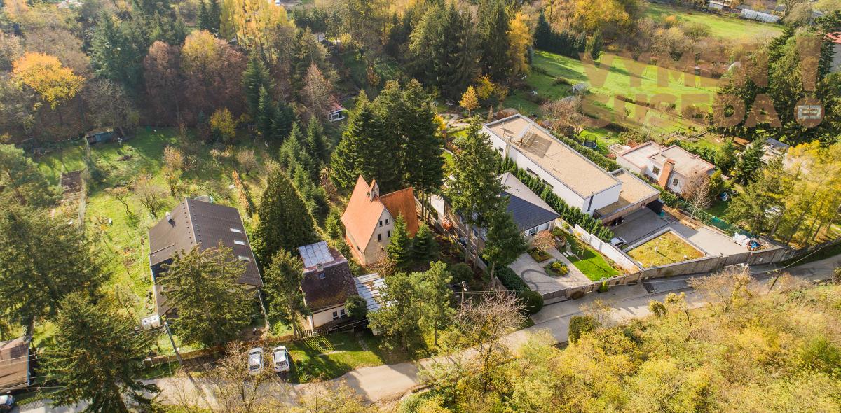 VYMEŇ SUSEDA! – Výnimočný Pozemok, BA IV ZÁHORSKA BYSTRICA 1638m2 priamo pri lese.