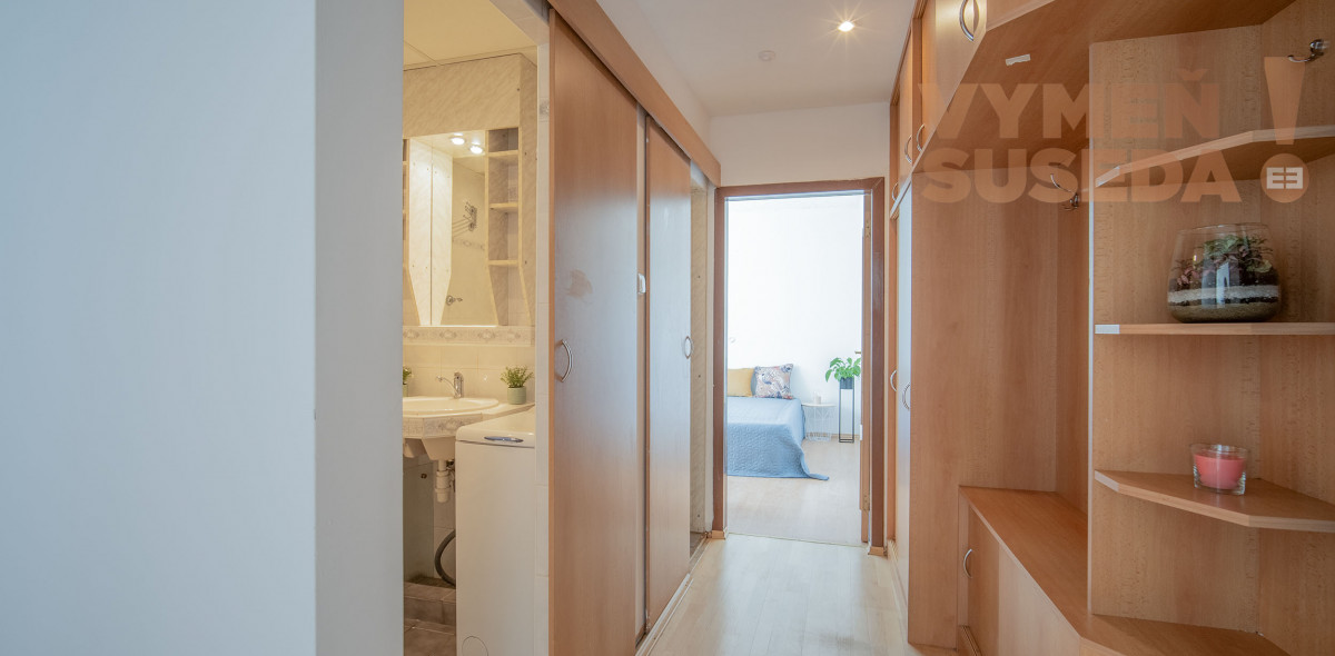 PREDANÉ – 2 izb. byt v pokojnej lokalite plnej zelene s balkónom Pezinok, Muškátova ul. 50m2