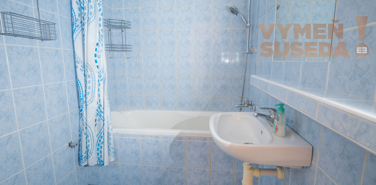 PREDANÉ – Priestranný a slnečný 3 izb. byt 80m2 v TOP lokalite, Bratislava II. Ružinov, Seberíniho ulica