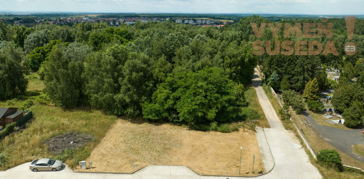 PREDANÉ – Výnimočný stavebný pozemok na upätí Malých Karpát, Stupava