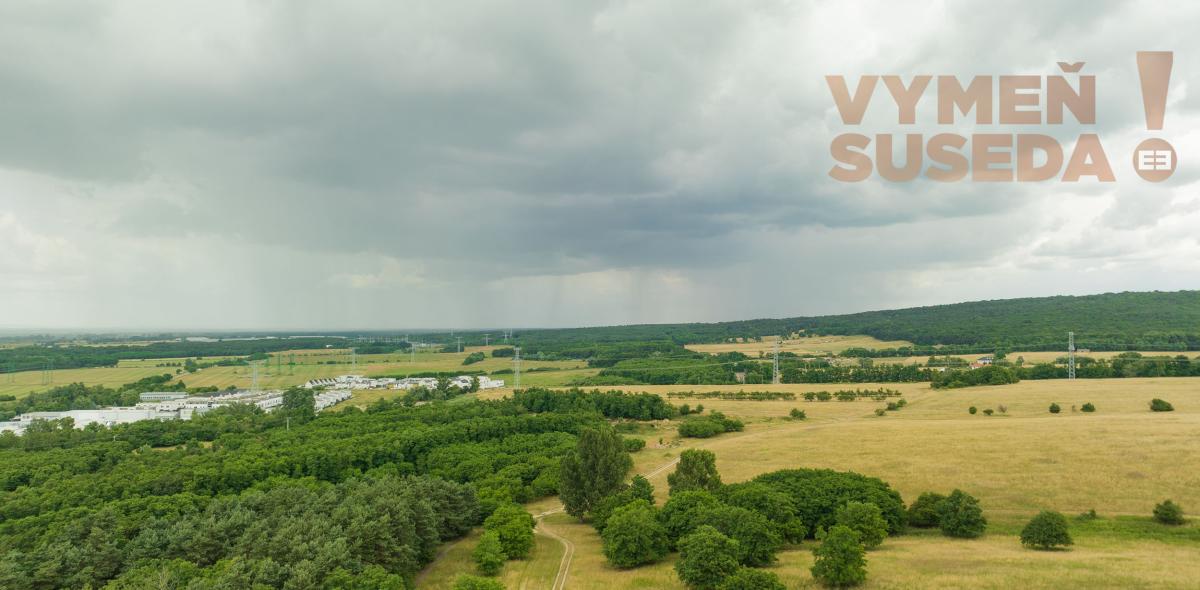 PREDANÉ – Výnimočný stavebný pozemok na upätí Malých Karpát, Stupava