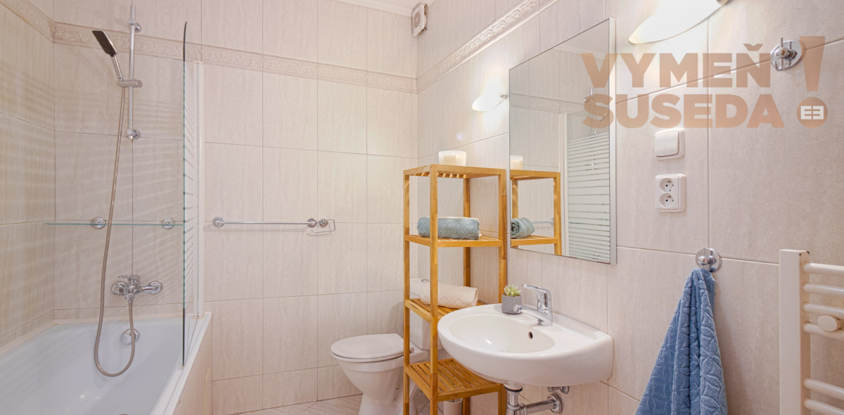 PRENAJATÉ –  2. IZB. BYTU NA HRADNOM KOPCI ZÁMOCKÁ ULICA, BA I. STARÉ MESTO.