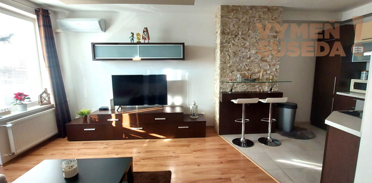 PREDANÉ – PEKNÝ 2 IZB. BYT v NOVOSTAVBE DOLCE VITA  z roku 2010 s garážovým státím na Vrakunskej ul., BA II.