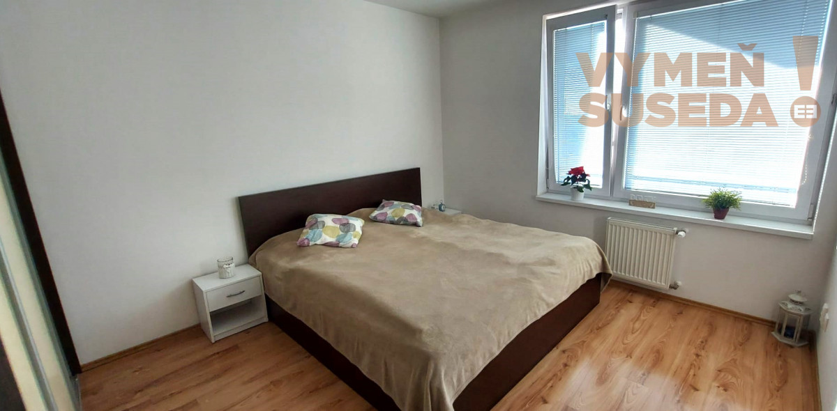 PREDANÉ – PEKNÝ 2 IZB. BYT v NOVOSTAVBE DOLCE VITA  z roku 2010 s garážovým státím na Vrakunskej ul., BA II.