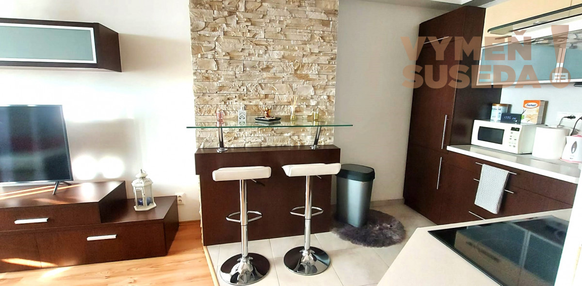 PREDANÉ – PEKNÝ 2 IZB. BYT v NOVOSTAVBE DOLCE VITA  z roku 2010 s garážovým státím na Vrakunskej ul., BA II.