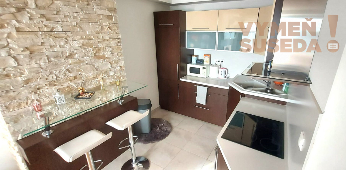 PREDANÉ – PEKNÝ 2 IZB. BYT v NOVOSTAVBE DOLCE VITA  z roku 2010 s garážovým státím na Vrakunskej ul., BA II.