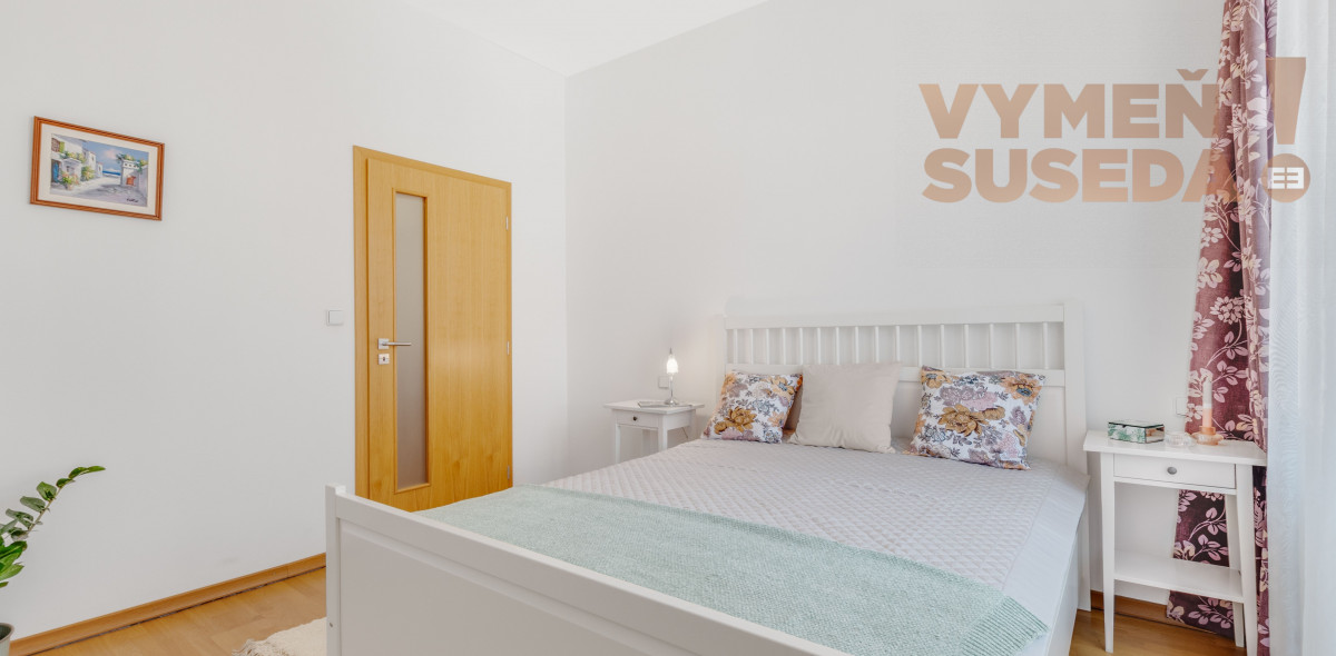 PREDANÉ – Unikátny veľkometrážny 2 izb. byt 84m2 s balkónom a loggiou, Staré Mesto Koreničova ulica - PALISÁDY