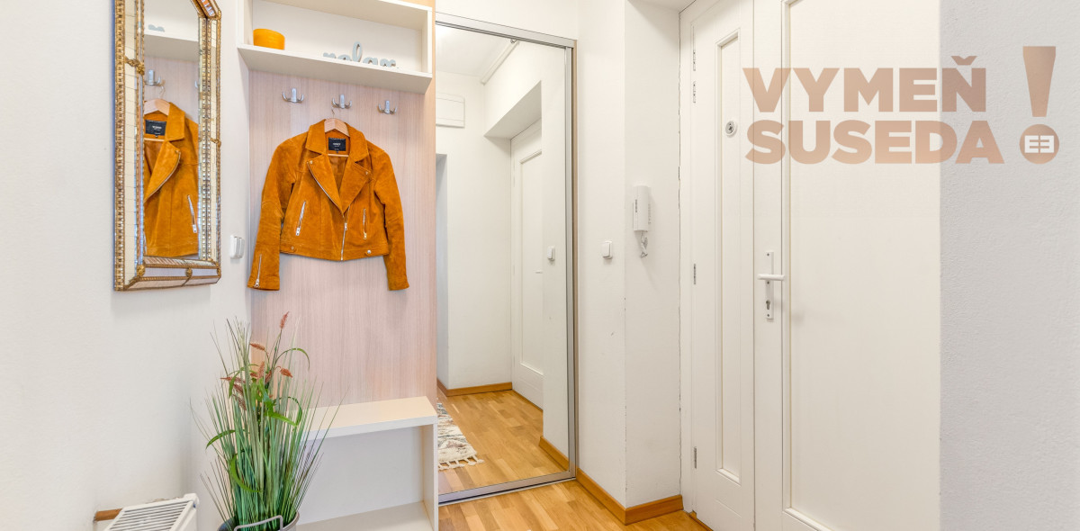 PREDANÉ – Unikátny veľkometrážny 2 izb. byt 84m2 s balkónom a loggiou, Staré Mesto Koreničova ulica - PALISÁDY