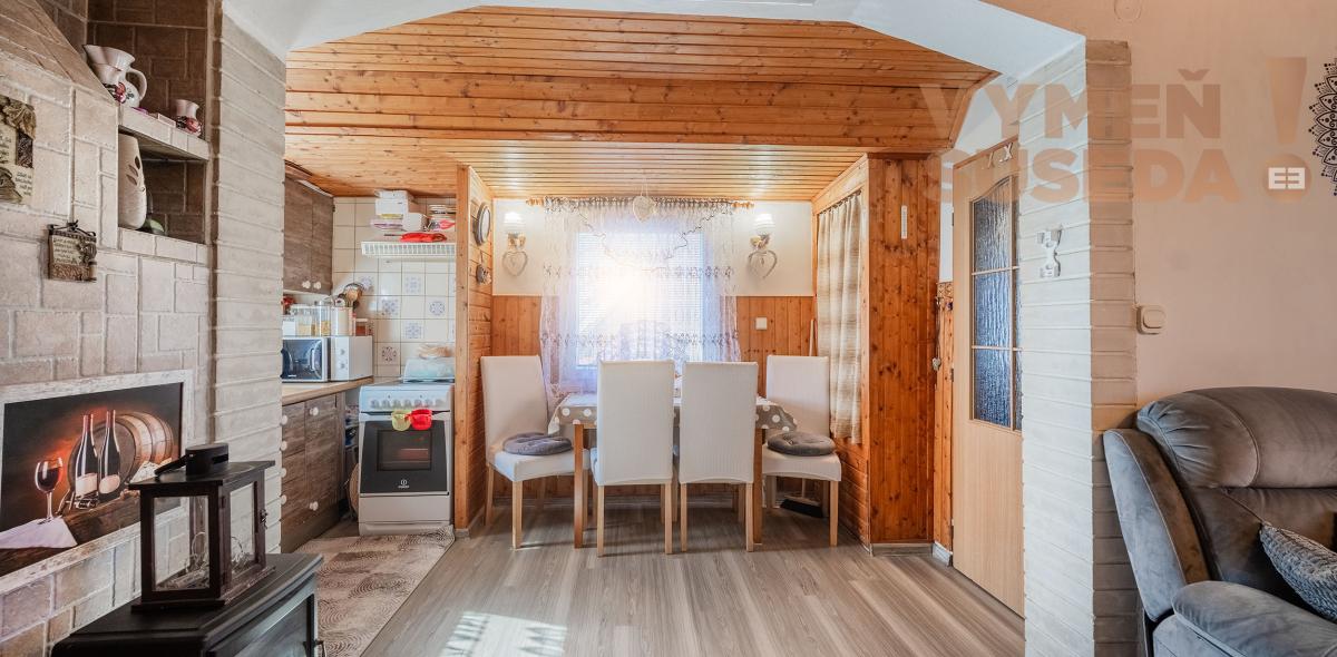 PREDANÉ - Na predaj chata v blízkosti Bratislavy, Stupava - záhradkárska osada Ovocinár.