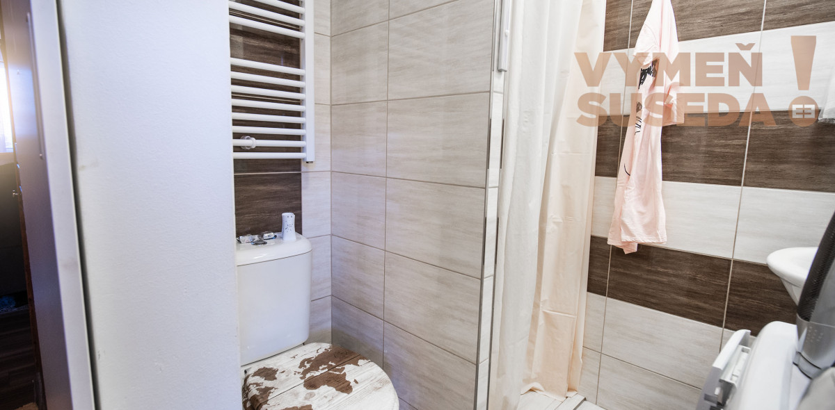 PREDANÉ - Na predaj chata v blízkosti Bratislavy, Stupava - záhradkárska osada Ovocinár.