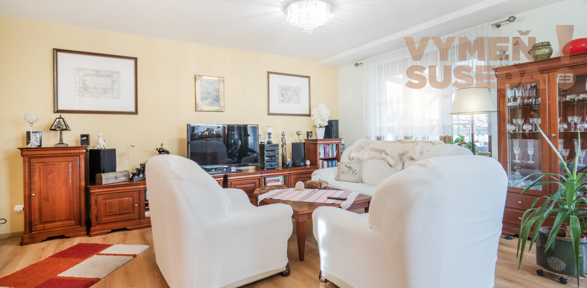 VYMEŇ SUSEDA! – PONÚKAME NA PREDAJ VÝNIMOČNÝ 5 IZB. RODINNÝ DOM - NOVOSTAVBU, ROVINKA.