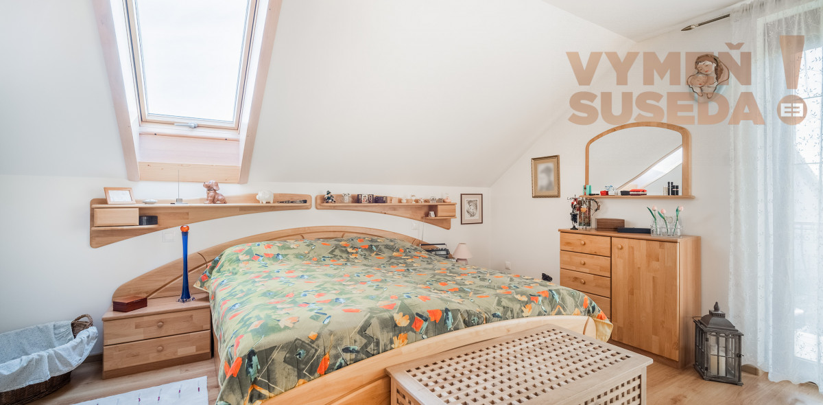 VYMEŇ SUSEDA! – PONÚKAME NA PREDAJ VÝNIMOČNÝ 5 IZB. RODINNÝ DOM - NOVOSTAVBU, ROVINKA.