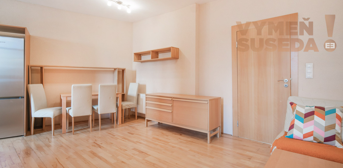 PRENAJATÉ - VÝNIMOČNÝ TEHLOVÝ 2 IZB. BYT v úplnom centre Starého mesta, Vazovova ulica