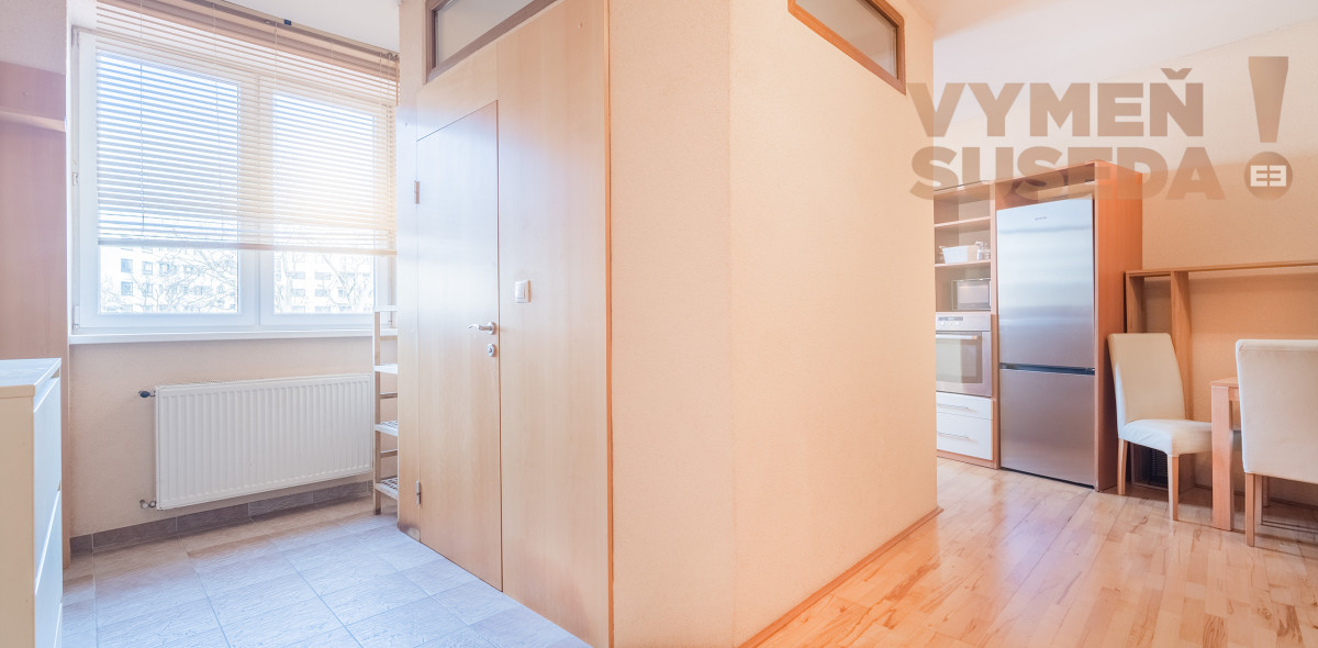 PRENAJATÉ - VÝNIMOČNÝ TEHLOVÝ 2 IZB. BYT v úplnom centre Starého mesta, Vazovova ulica