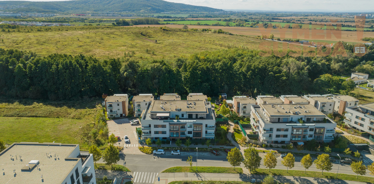 PREDANÉ – MODERNÝ 3 IZB. BYT V NOVOSTAVBE GREENVIA S PRIE BALKÓNOM, BA IV. – Záhorská Bystrica, Pri Vápenickom potoku ul.