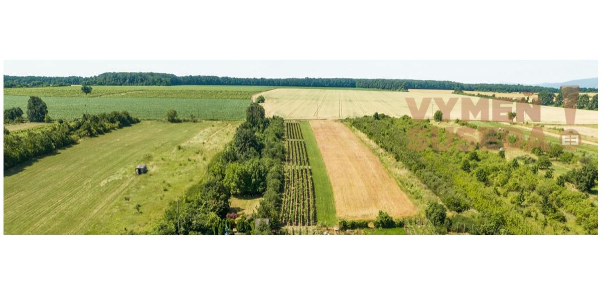 VYMEŇ SUSEDA! – PONÚKAME NA PREDAJ VÝNIMOČNÝ STAVEBNÝ POZEMOK 861m2.
