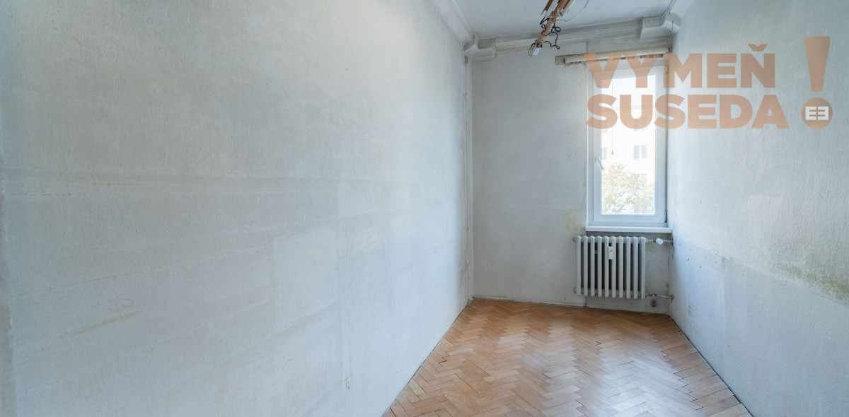 PREDANÉ - Obľúbený 3 IZB. BYT S BALKÓNOM v pôvodnom stave, Sklenárová ul. Ružinov-Nivy