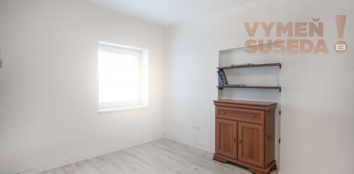 PREDANÉ – KOMPLETNE ZREKONŠTRUOVANÝ 3 IZB. SAMOSTATNÝ RODINNÝ DOM V OBCI JÁNOVCE