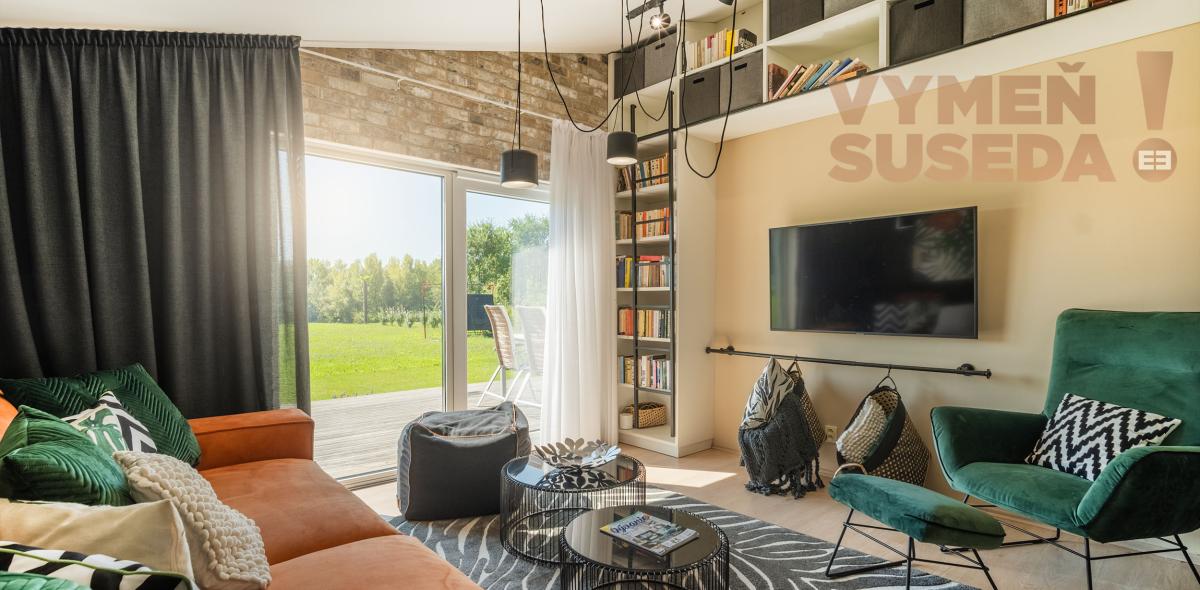 VYMEŇ SUSEDA! – NA PREDAJ VÝNIMOČNÝ 4 IZB. NÍZKOENERGETICKÝ DOM PRI JAZERE VOJKA