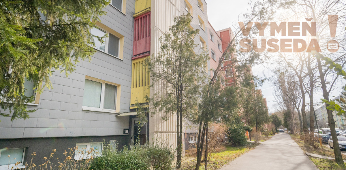 PREDANÉ – Mimoriadne vkusný, zrekonštruovaný  4 izb. byt 78m2 Bratislava V. Petržalka, A. Gwerkovej