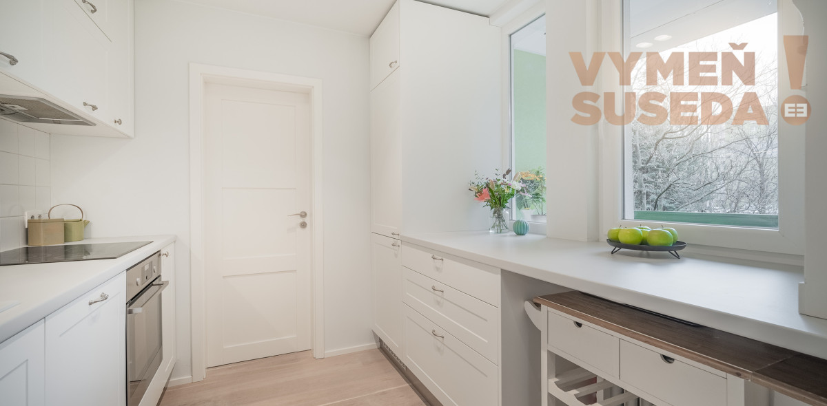 PREDANÉ - VÝNIMOČNÝ 5 IZB. BYT S PRIESTRANOU LOGGIOU, VYHĽADÁVANÁ LOKALITA, BA IV, POD ROVNICAMI, KARLOVÁ VES.