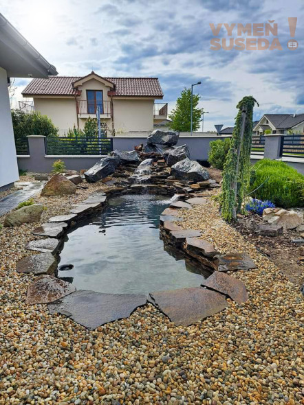 PREDANÉ! – NÍZKOENERGETICKÝ BUNGALOV 171M2 NA POZEMKU 750M2 VEĽKÝ GROB, OKRES GALANTA